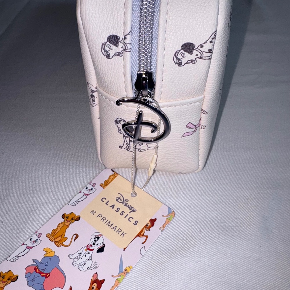 Disney Primark 101 Dalmatians Makeup Bag New Cream Puppy Print Bows Zip Pouch - Picture 2 of 11